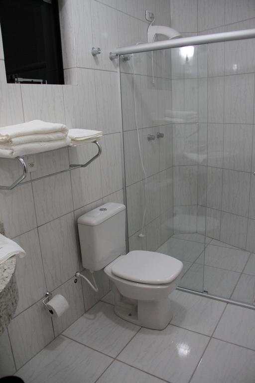 Hotel Monet Erechim Bilik gambar