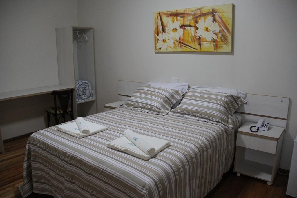 Hotel Monet Erechim Bilik gambar
